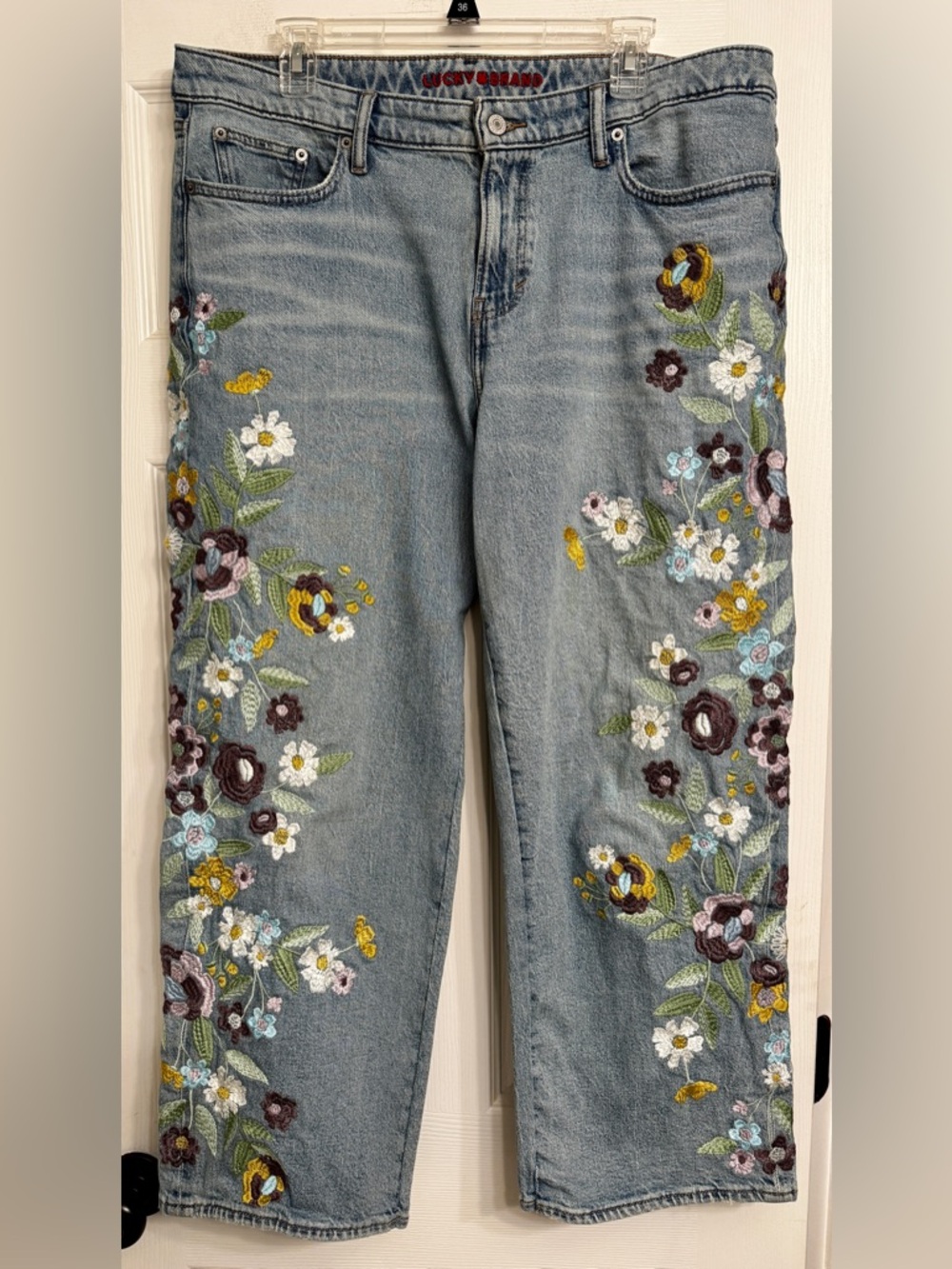 Lucky Legend Embroidered Baggy Jeans